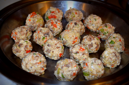 vegan meatless balls - thaiveggiewithb